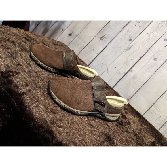 Easy Spirit slipon leather walking shoes size 9* - Picture 3 of 7